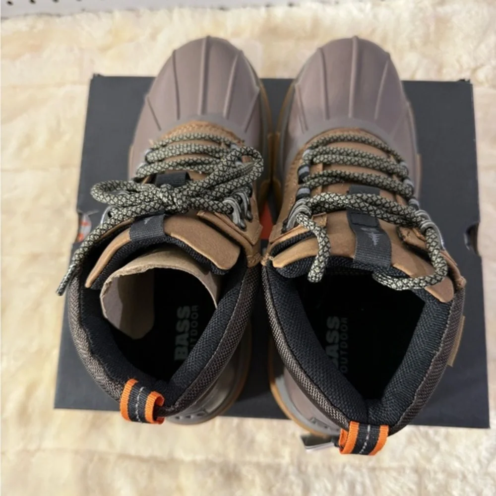 Bass Outdoor Field Duck Boots Brown Men’s‎ 7 NEW With Box